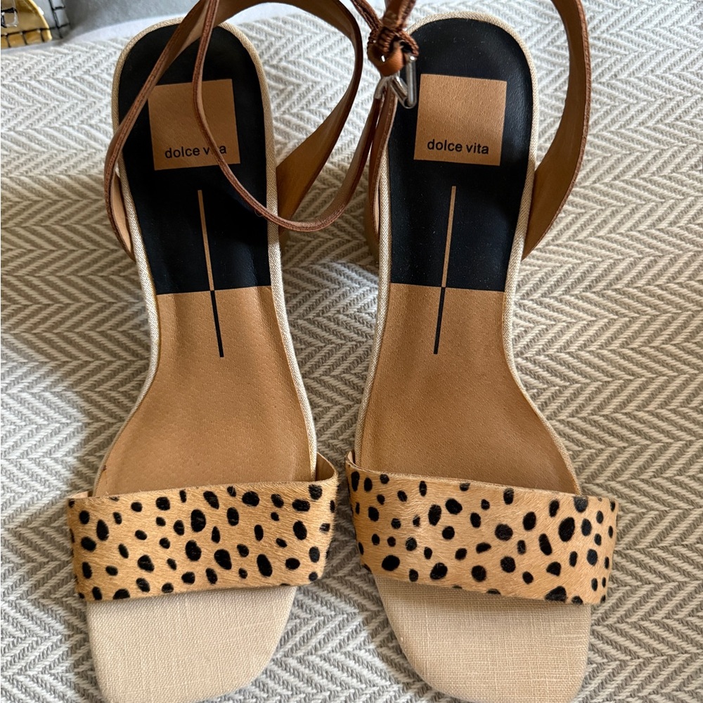 Dolce Vita Leopard Print Tan Sandals